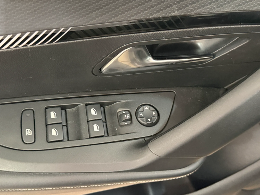 Imagen de Peugeot 2008
