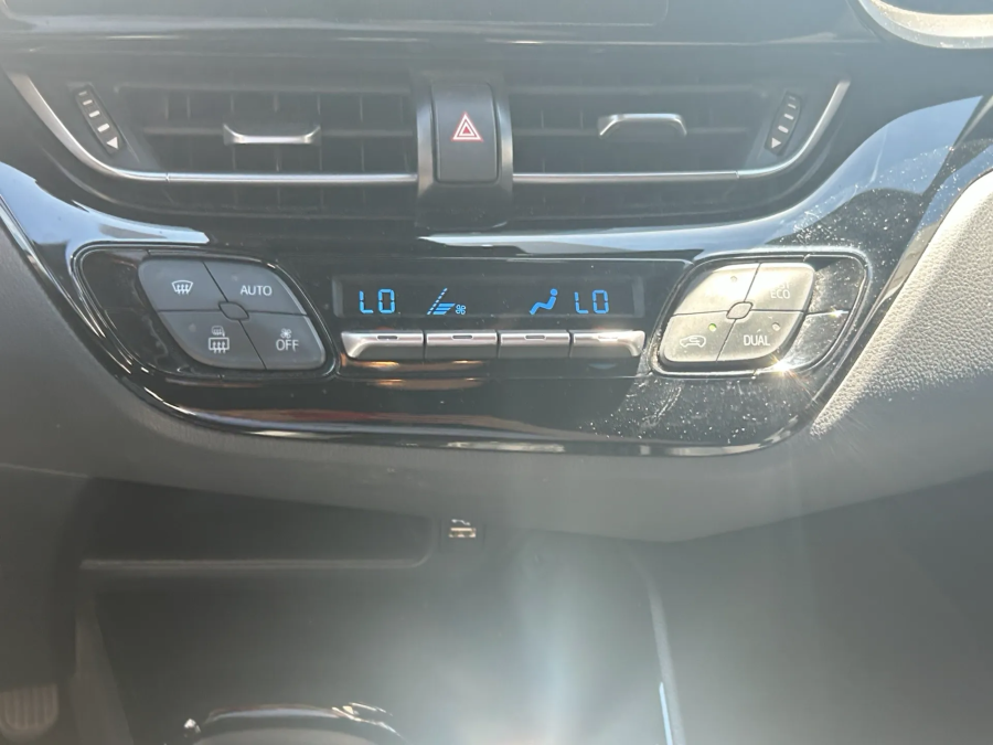 Imagen de TOYOTA C-HR