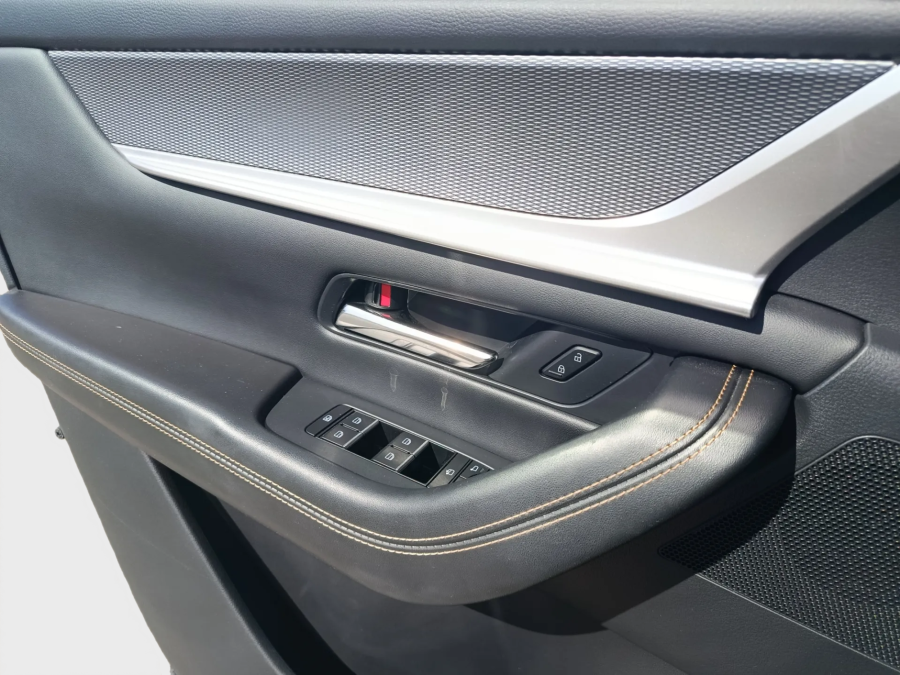 Imagen de Mazda CX-60