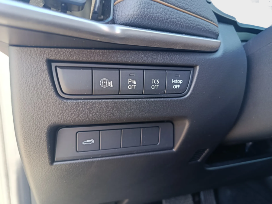 Imagen de Mazda CX-60