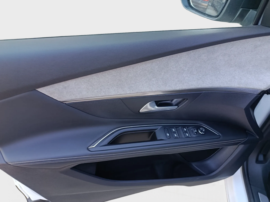 Imagen de Peugeot 5008