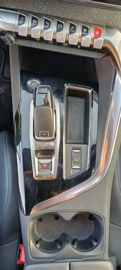 Imagen de Peugeot 3008