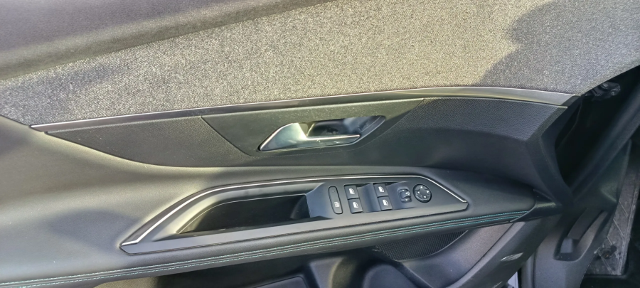Imagen de Peugeot 3008