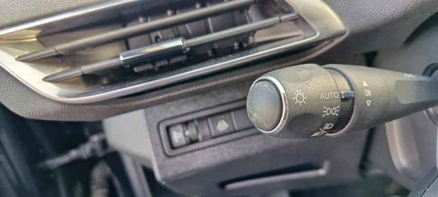 Imagen de Peugeot 3008