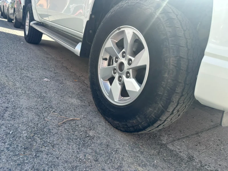 Imagen de Mitsubishi L200