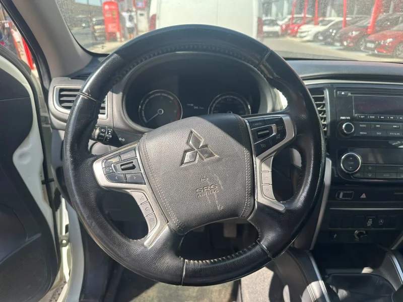 Imagen de Mitsubishi L200