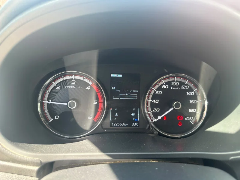 Imagen de Mitsubishi L200