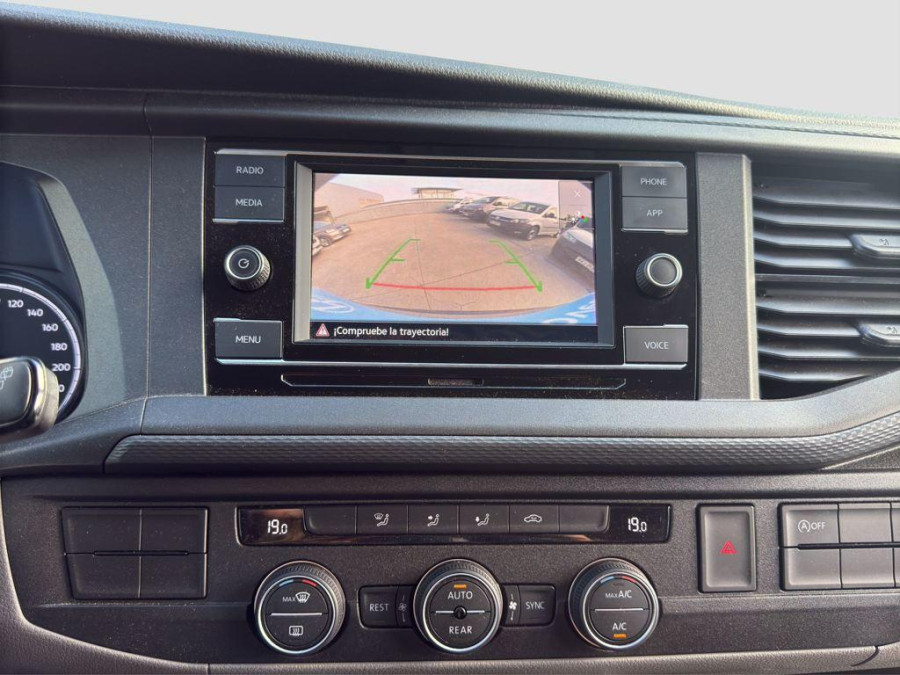 Imagen de Volkswagen Caravelle