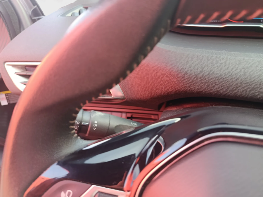 Imagen de Peugeot 3008