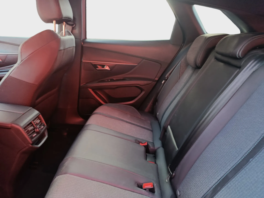 Imagen de Peugeot 3008