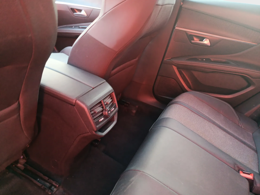 Imagen de Peugeot 3008
