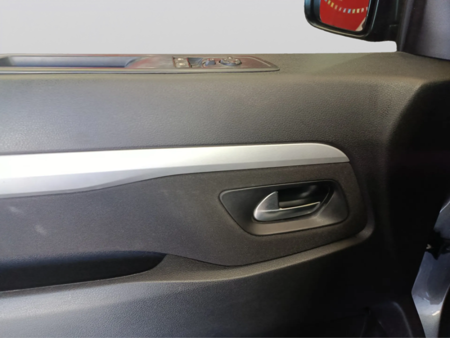 Imagen de Peugeot Traveller