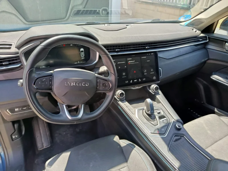 Imagen de lynk & co 01