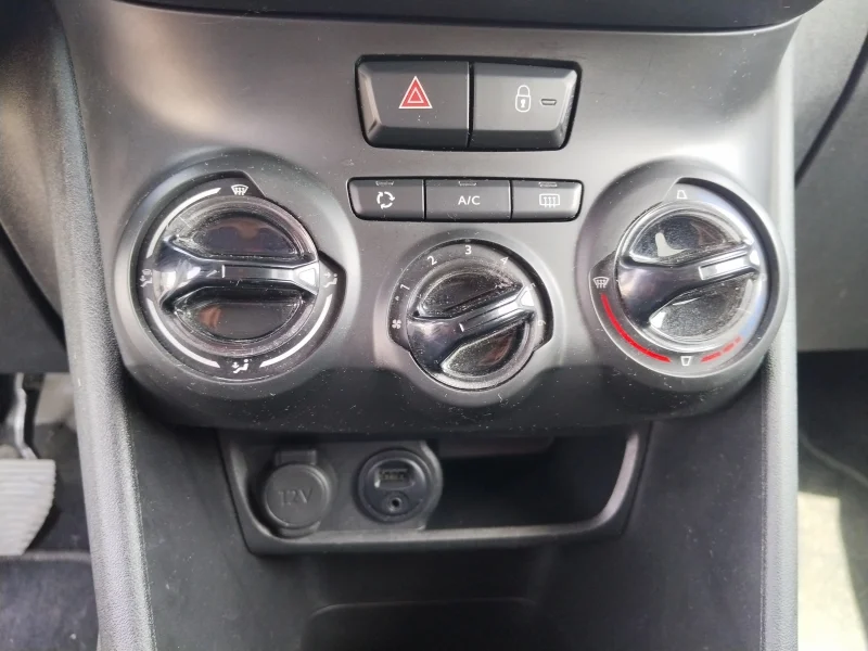 Imagen de Peugeot 208