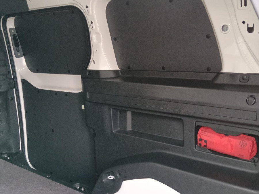 Imagen 16 de Volkswagen ID. BUZZ Electrico 170 CV por 47.102 €