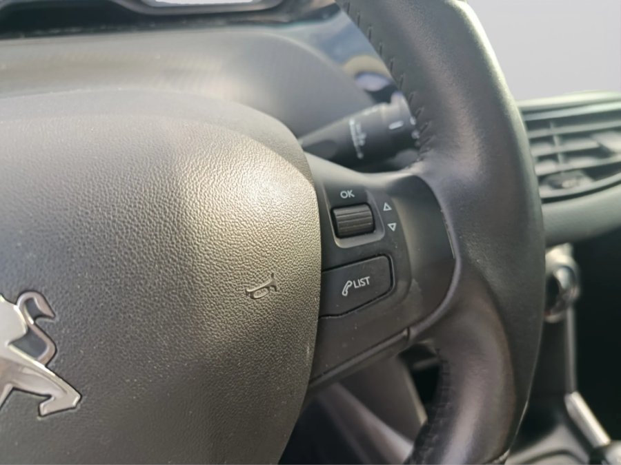 Imagen de Peugeot 2008