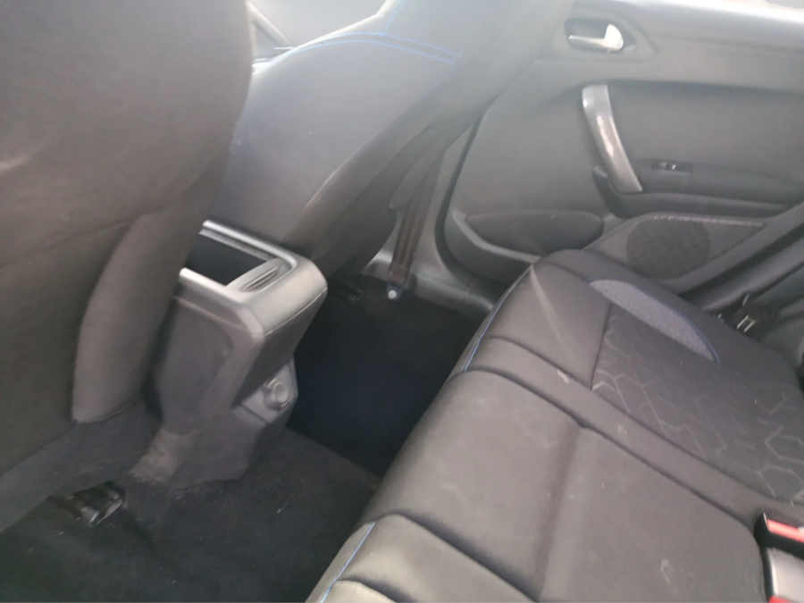 Imagen de Peugeot 2008