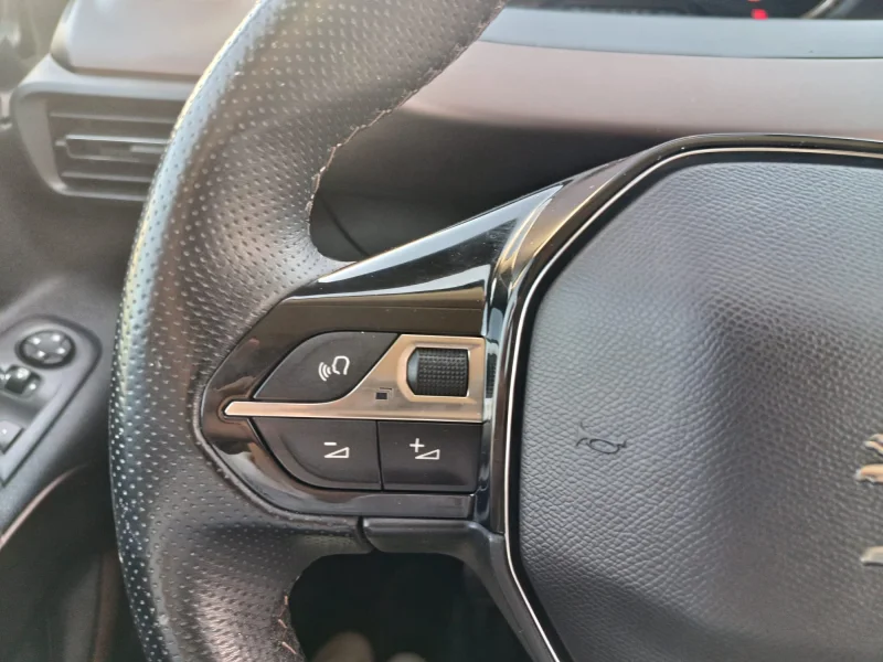 Imagen de Peugeot Rifter