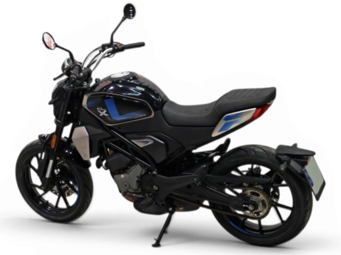 Imagen de CFMOTO 300CL-X