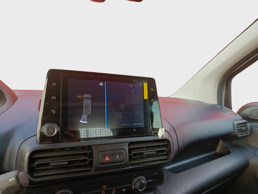 Imagen de Peugeot Rifter