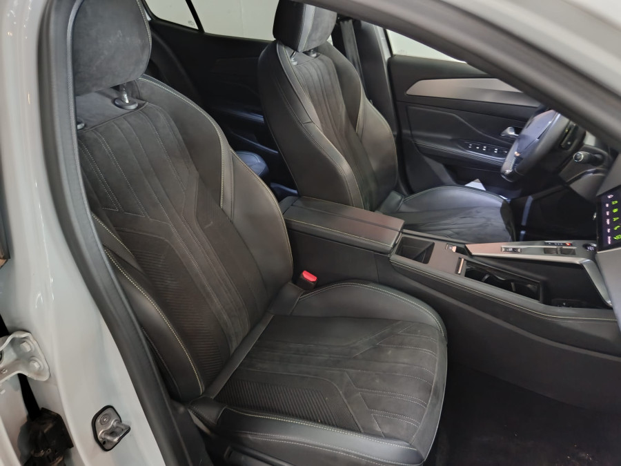 Imagen de Peugeot 408