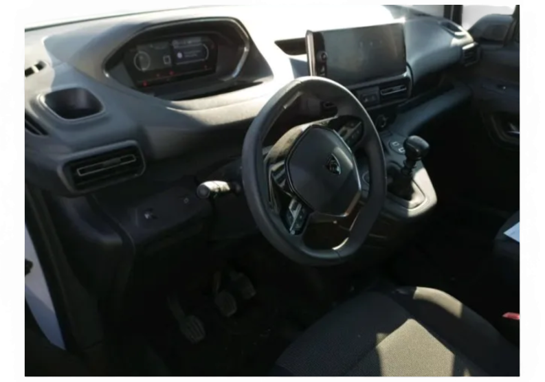 Imagen de Peugeot Rifter