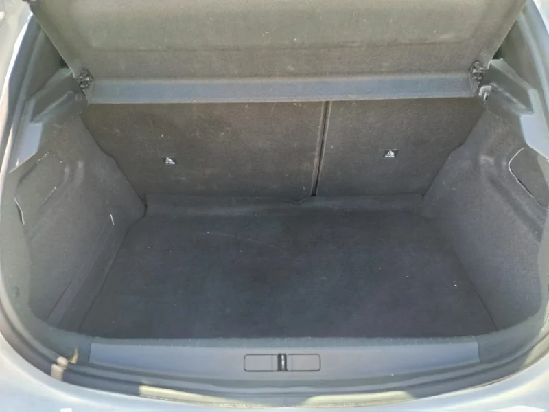 Imagen de Peugeot 208