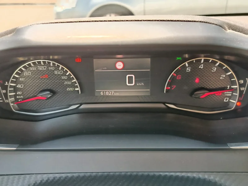 Imagen de Peugeot 208