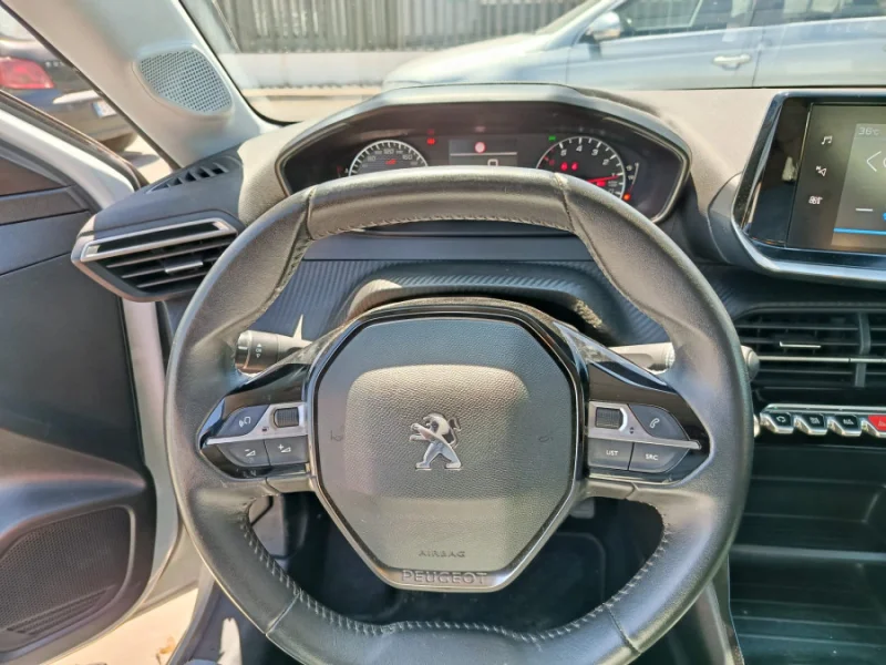 Imagen de Peugeot 208