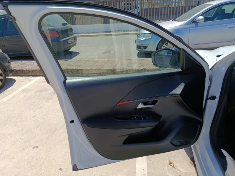 Imagen de Peugeot 208