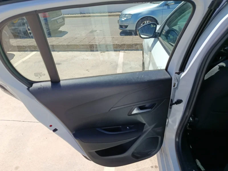 Imagen de Peugeot 208