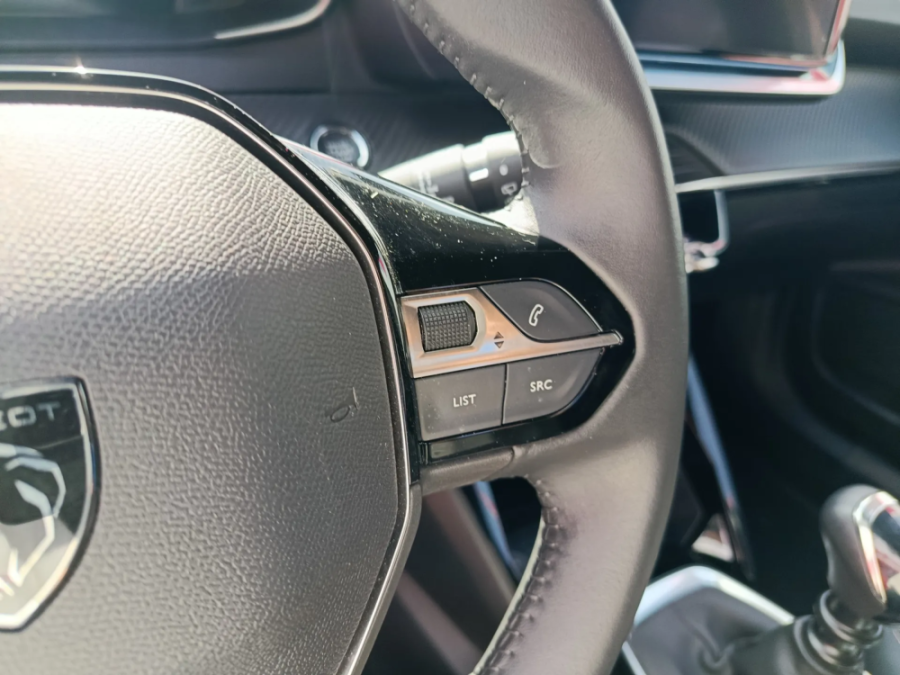 Imagen de Peugeot 2008