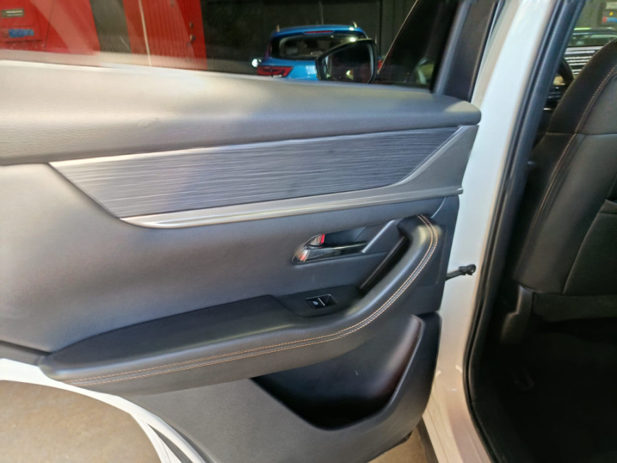 Imagen de Mazda CX-60