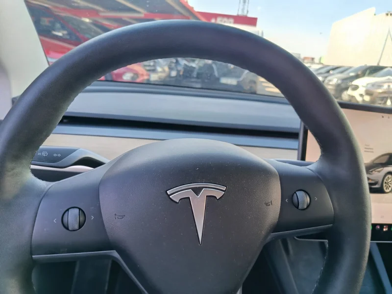 Imagen de tesla Model 3
