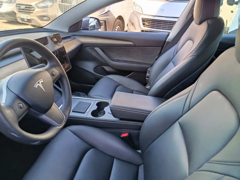 Imagen de tesla Model 3