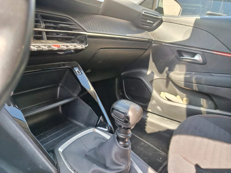 Imagen de Peugeot 208