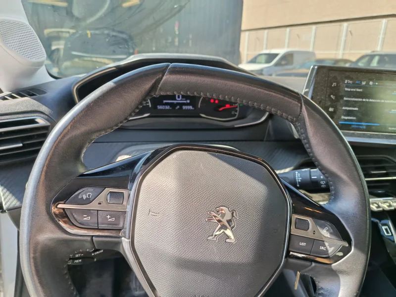 Imagen de Peugeot 208