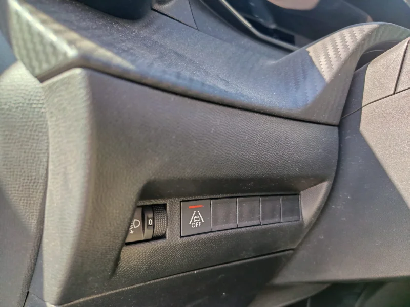 Imagen de Peugeot 208