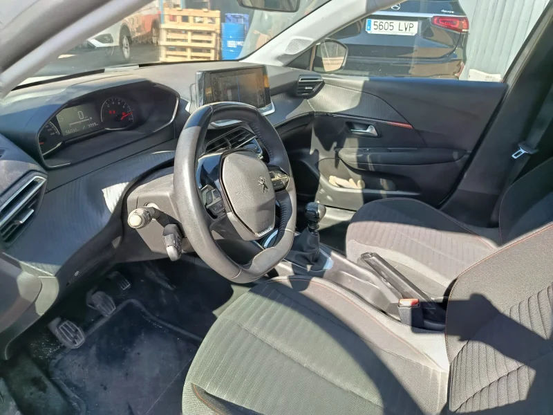 Imagen de Peugeot 208