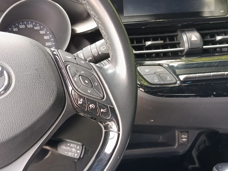Imagen de TOYOTA C-HR