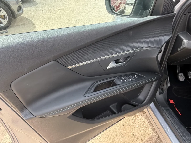 Imagen de Peugeot 3008