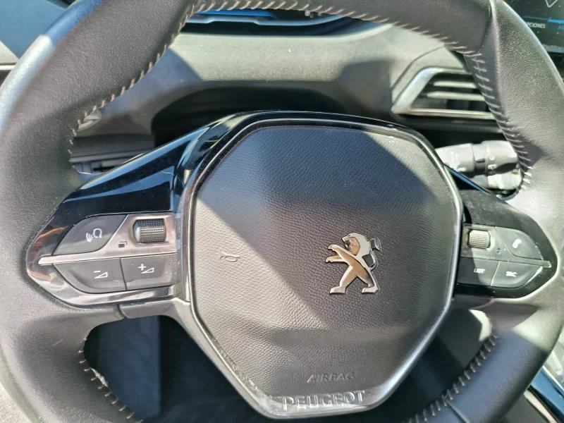 Imagen de Peugeot 3008