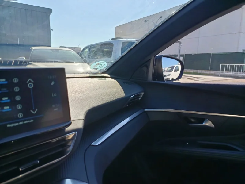 Imagen de Peugeot 3008