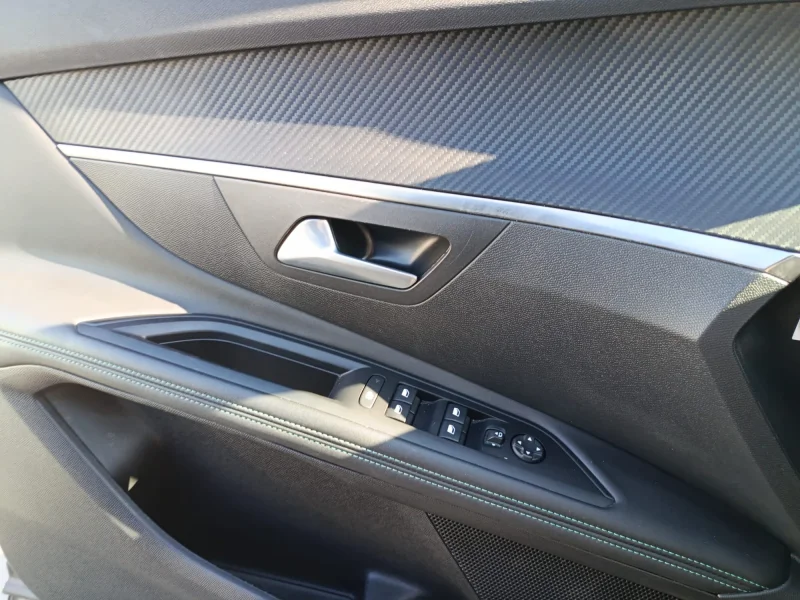 Imagen de Peugeot 3008
