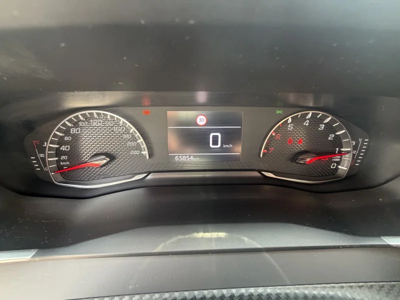 Imagen de Peugeot 2008