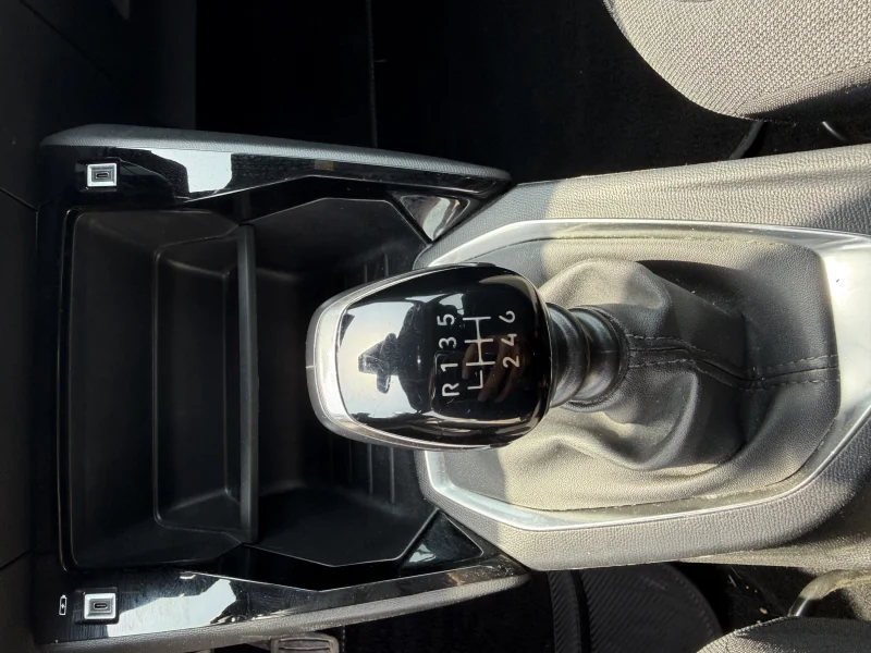 Imagen de Peugeot 2008