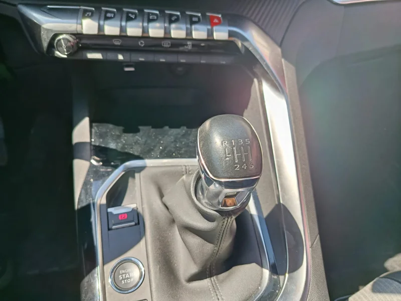 Imagen de Peugeot 3008