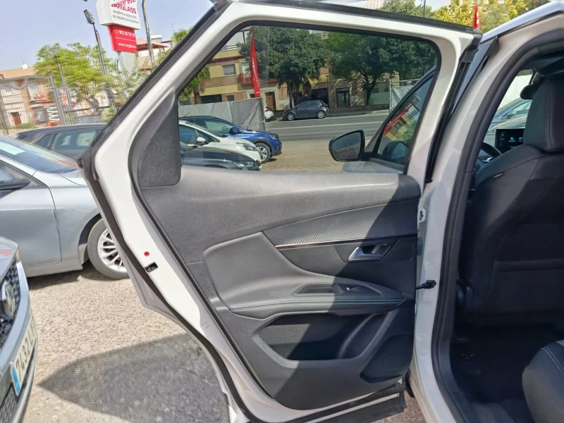 Imagen de Peugeot 3008
