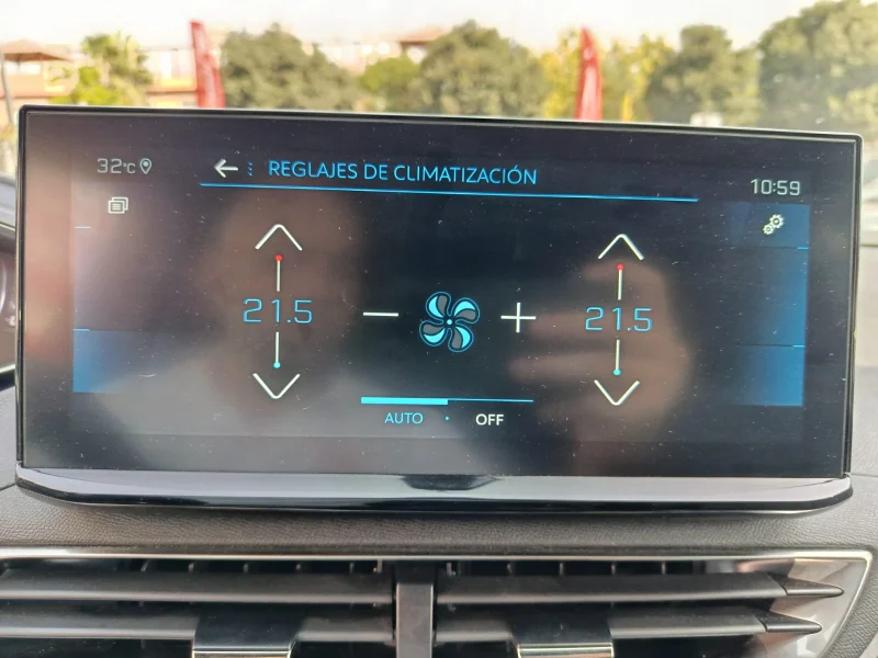Imagen de Peugeot 3008