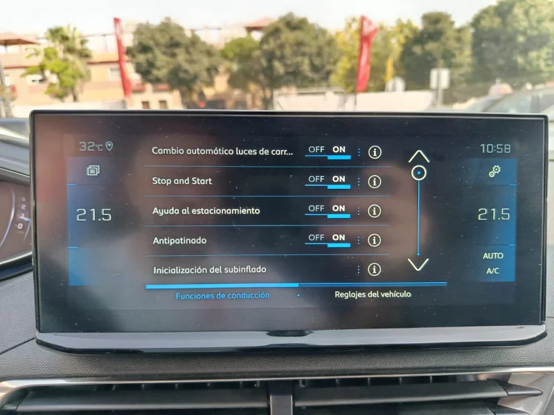 Imagen de Peugeot 3008